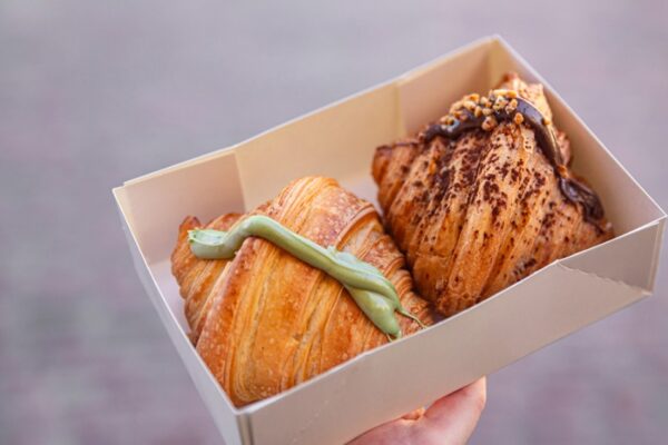 Why Choosing the Wrong Pastries Box Could Be Ruining Your Morning Meeting