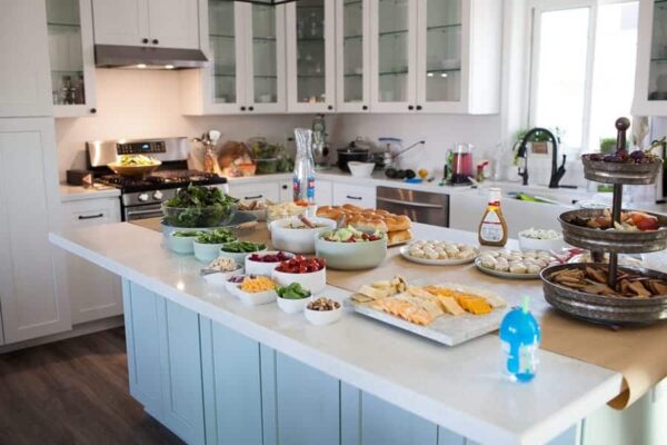 Housewarming Party Catering: Menu Ideas for Every Budget